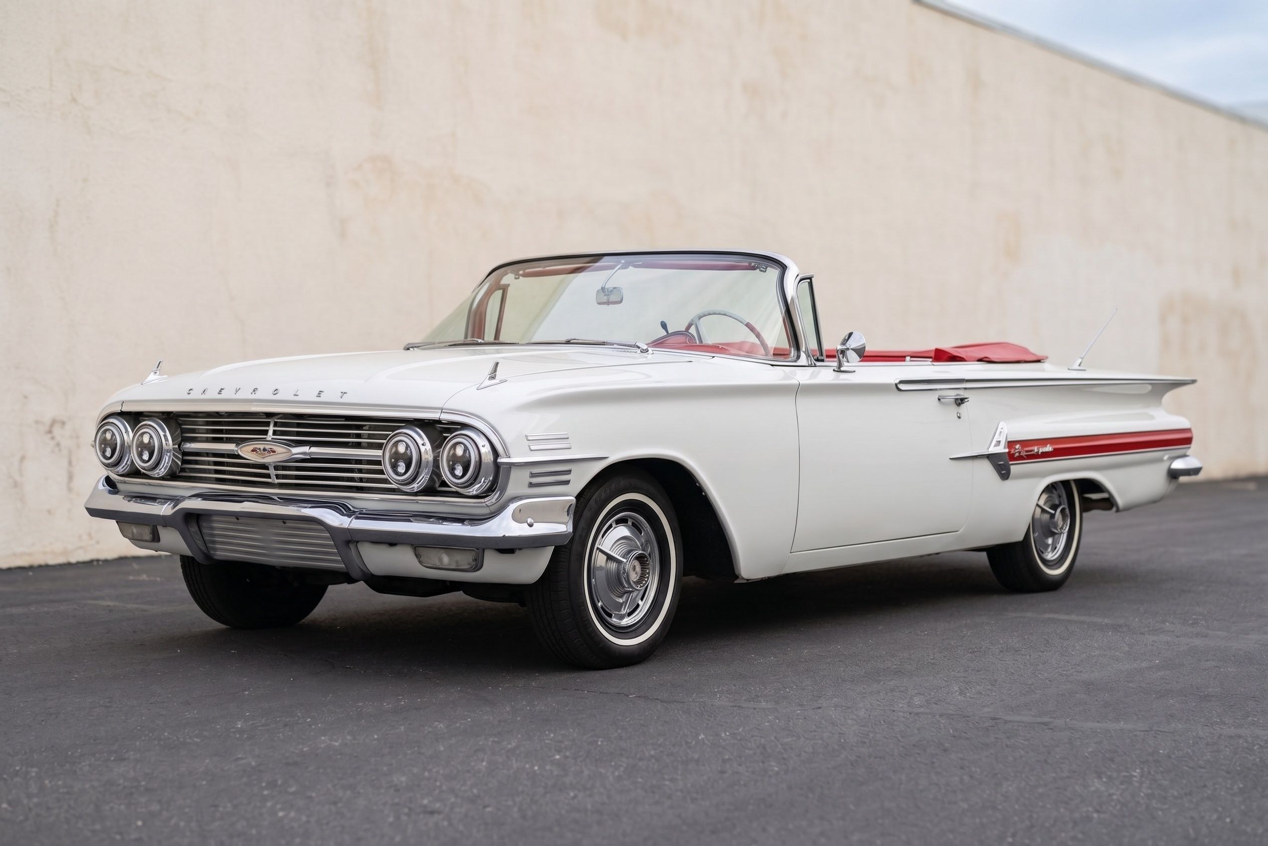 1960 Chevrolet Impala photo 3