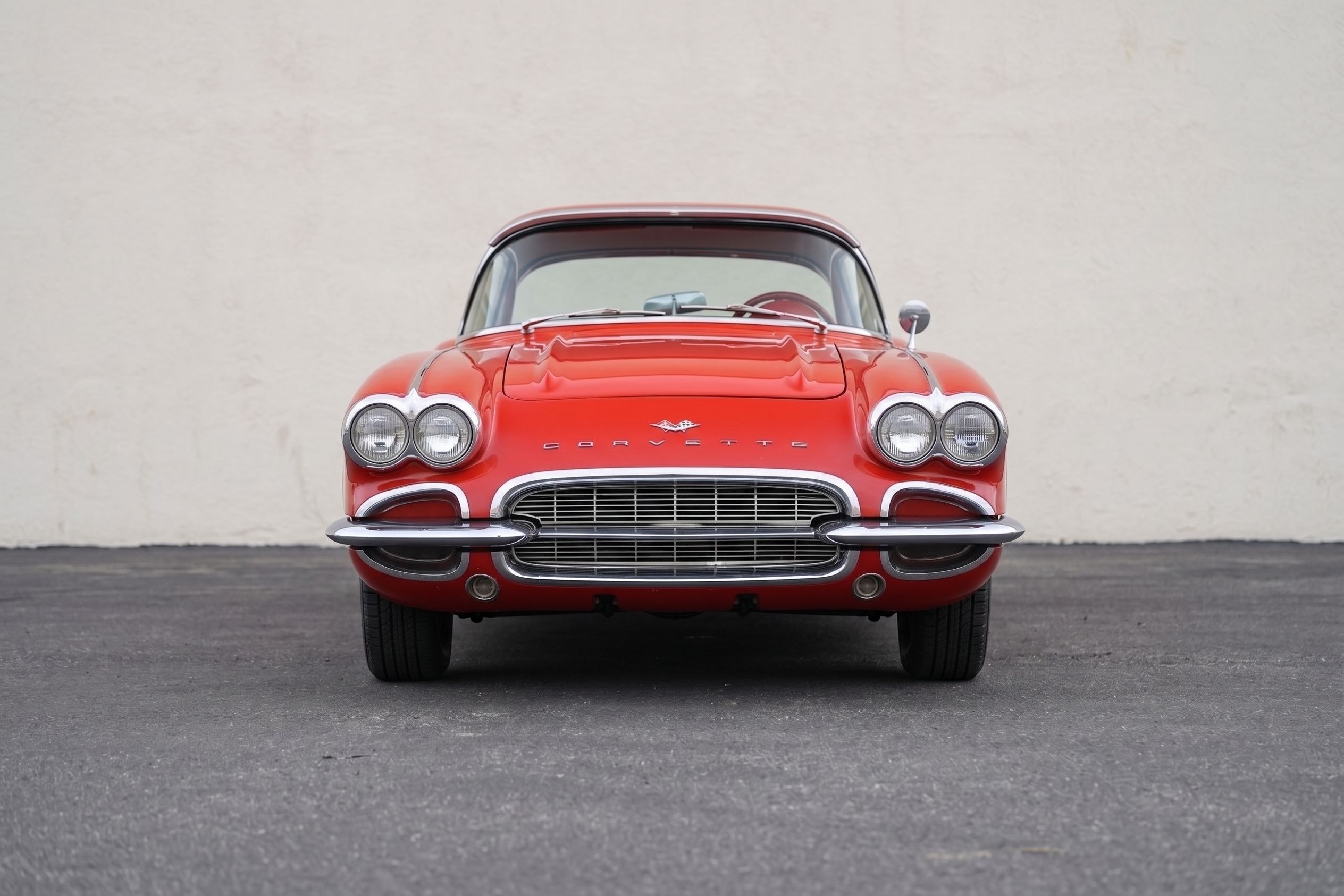 1961 Chevrolet Corvette photo 2