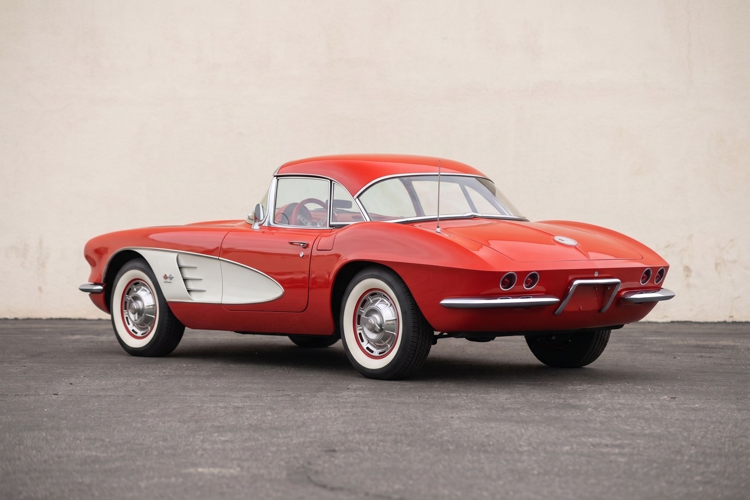 1961 Chevrolet Corvette photo 5