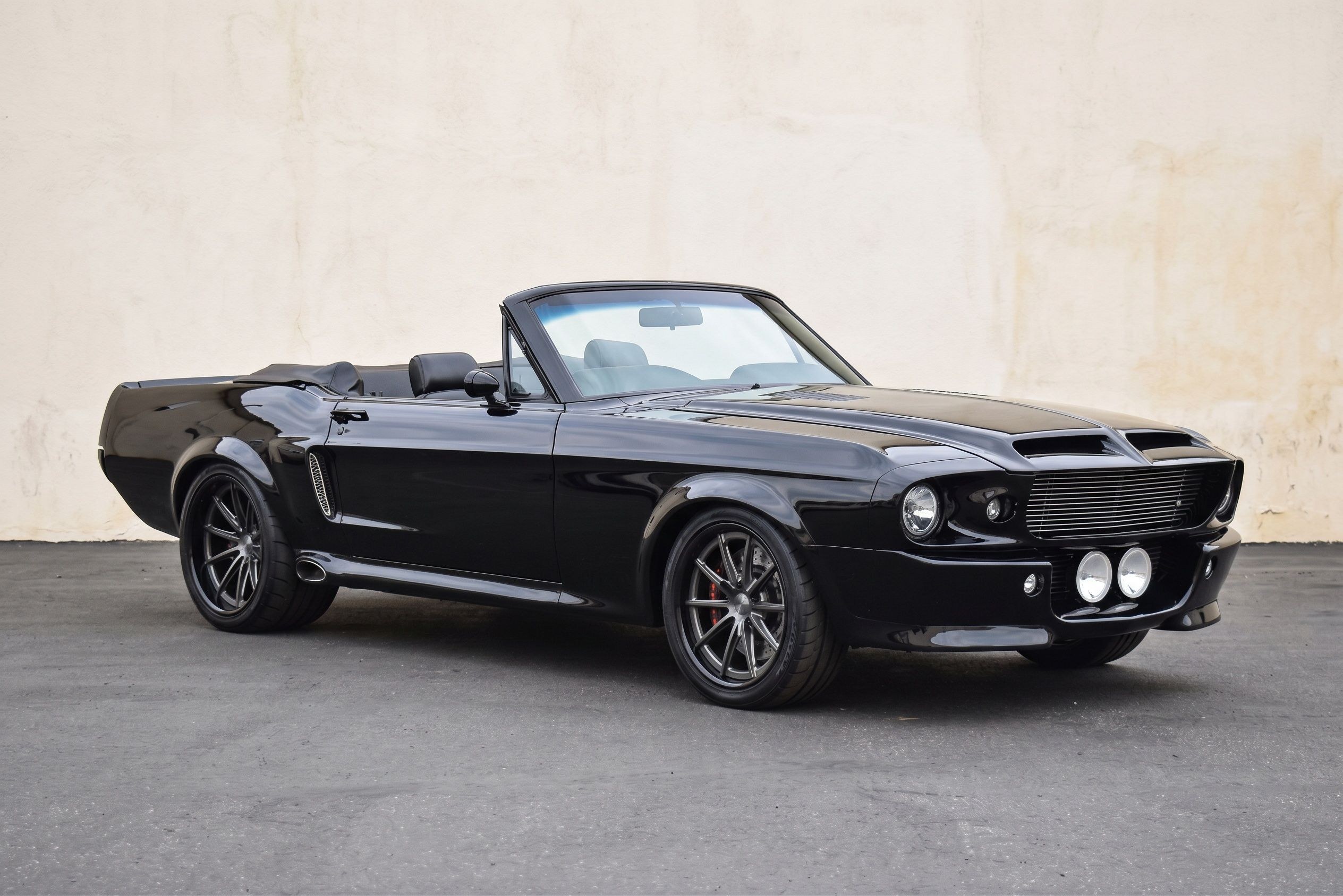 1967 Ford Mustang Convertible Super Snake photo 1